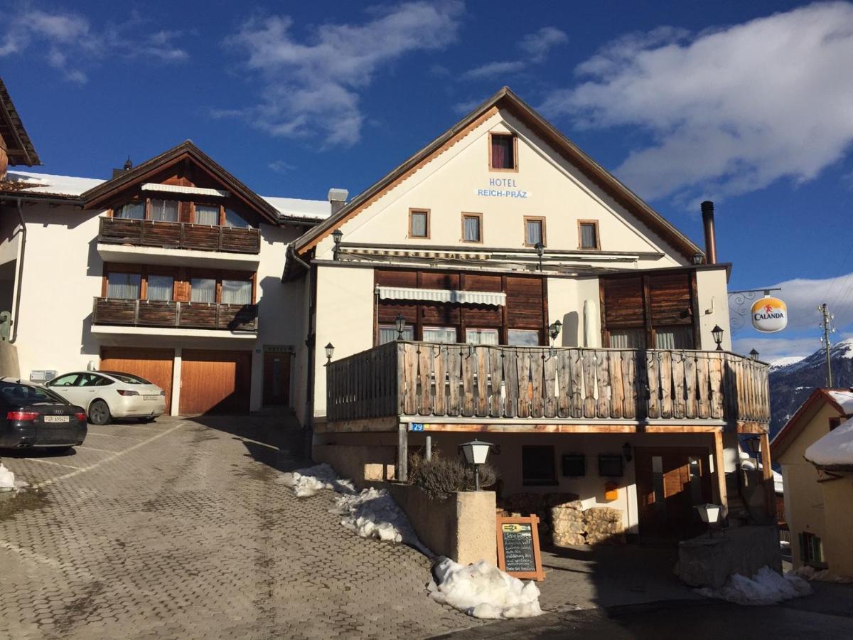 Hotel Reich-Praez Domat Exterior foto